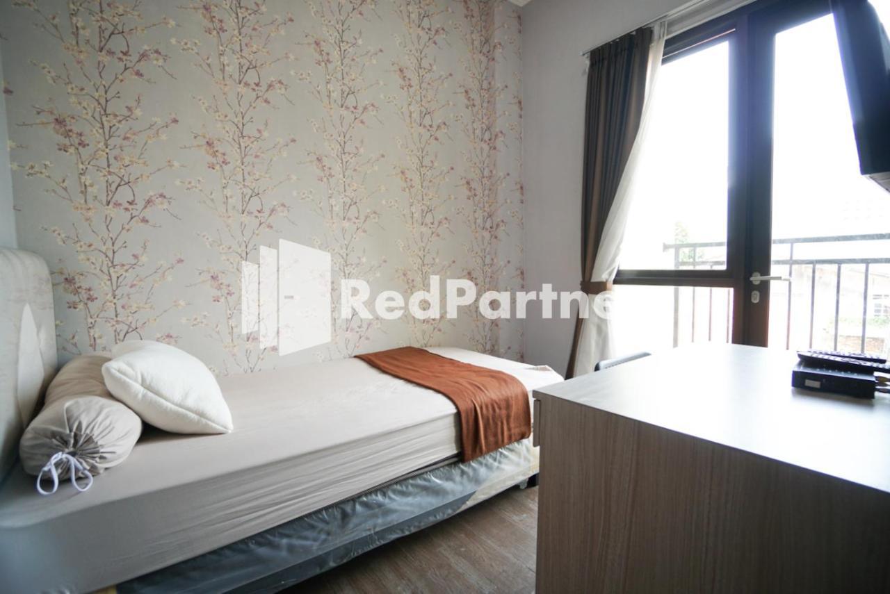 雅加达 Toba Mansion Syariah Near Benhil Redpartner酒店 外观 照片