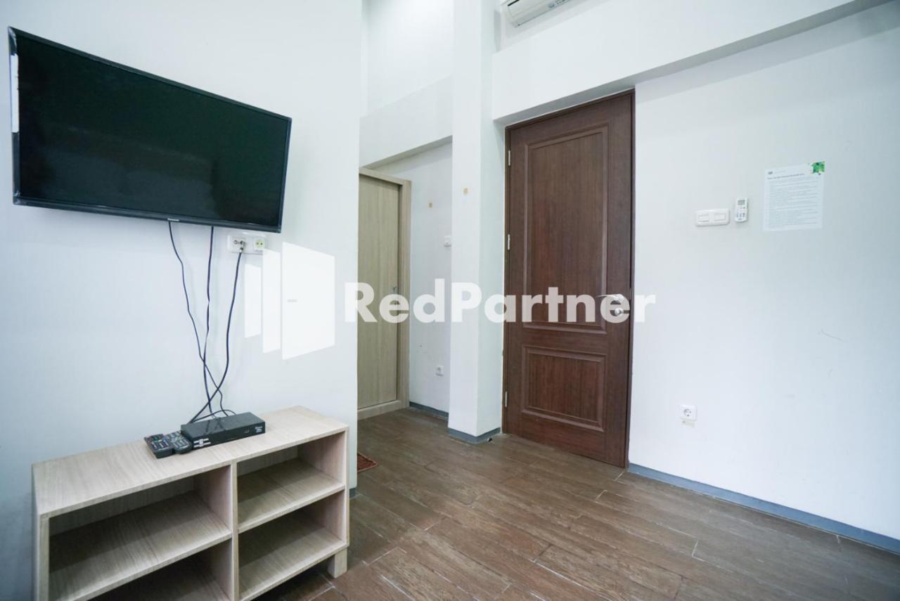 雅加达 Toba Mansion Syariah Near Benhil Redpartner酒店 外观 照片