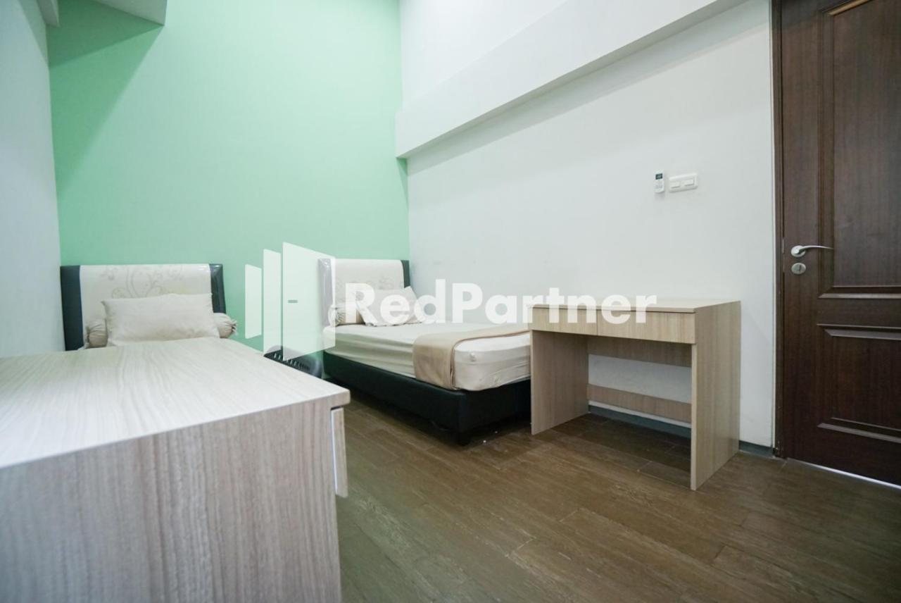 雅加达 Toba Mansion Syariah Near Benhil Redpartner酒店 外观 照片