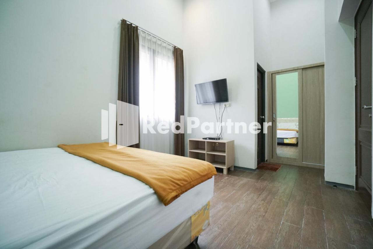 雅加达 Toba Mansion Syariah Near Benhil Redpartner酒店 外观 照片